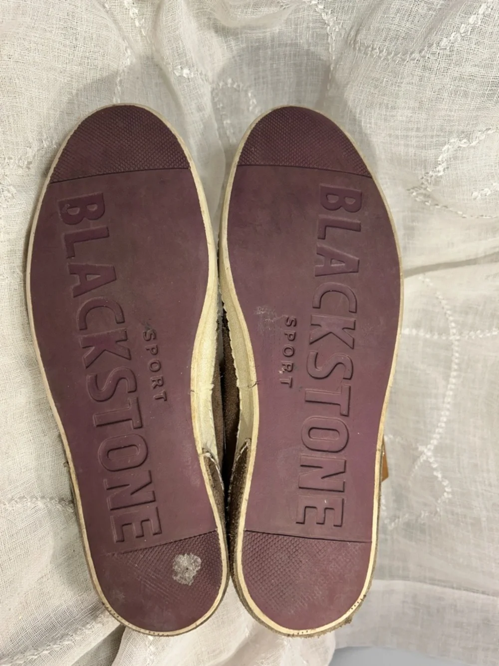 Blackstone leather chukka ankle boots